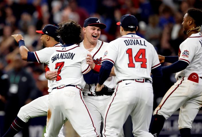 Astros contra Bravos la Serie Mundial que esperó 60 años