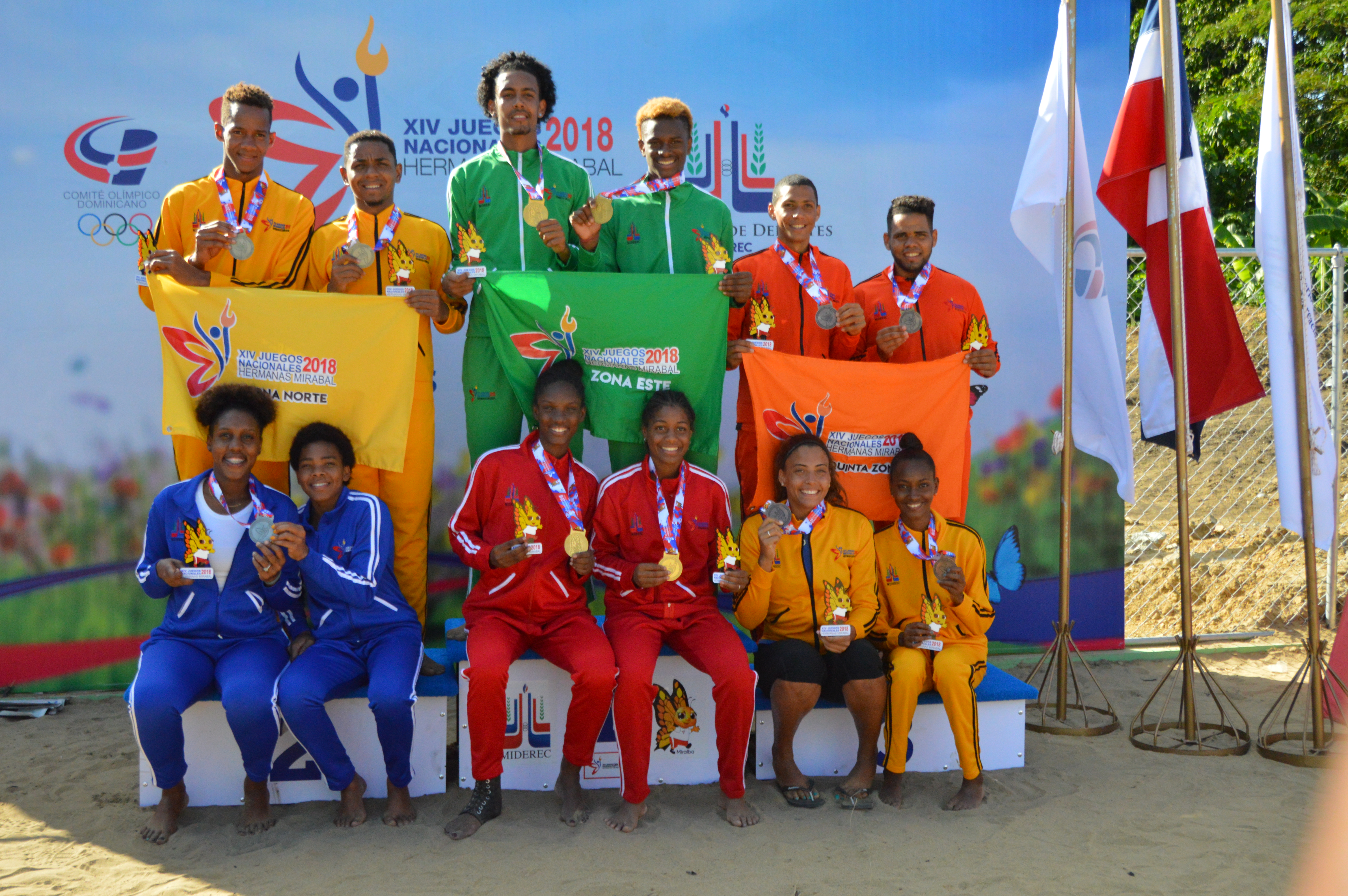 El Este y Metropolitana conquistan el oro voleibol de playa