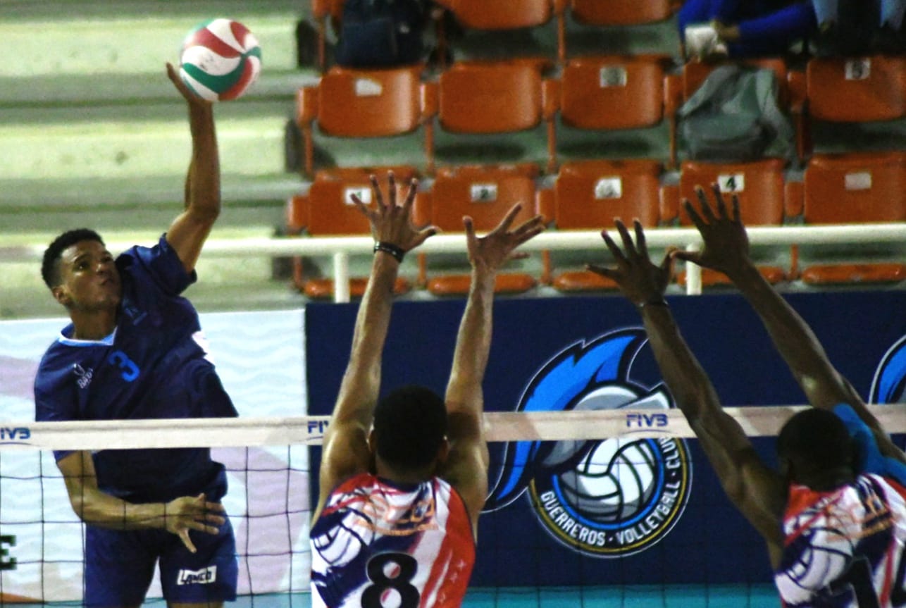 Los Guerreros asumen primer lugar Liga de Voleibol Superior