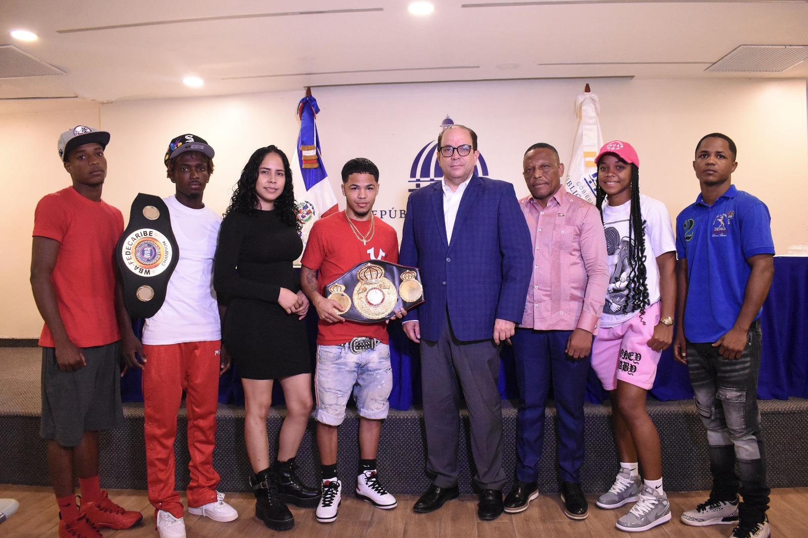 “Mini PacMan” Rosa asegura faja mundial se quedará en el país