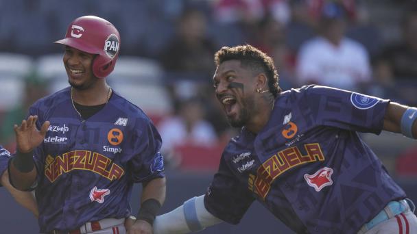 Los Cardenales vencen a Indios Mayagüez en Serie del Caribe