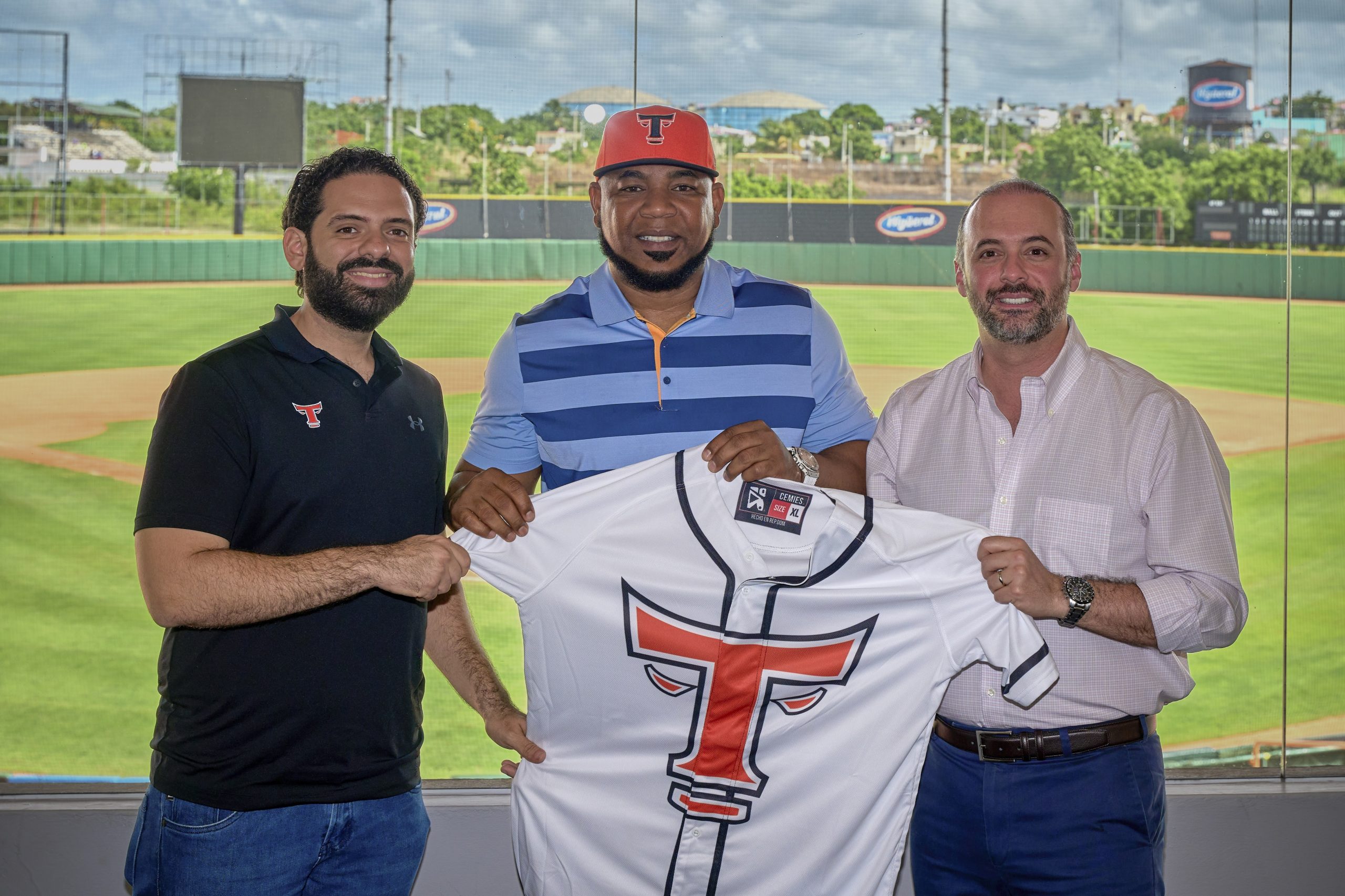 Edwin Encarnación formará parte de operaciones de los Toros