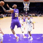 LeBron James se convierte en el jugador más viejo en lograr un triple-doble