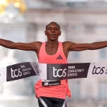 El keniano Sabastian Sawe gana el maratón de Londres con tiempo por debajo a las dos horas